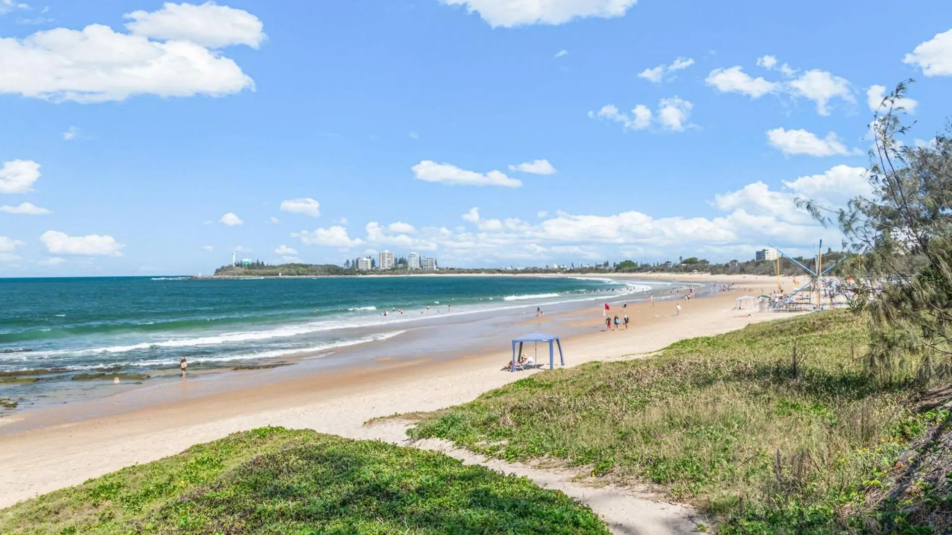 Апартаменты Windward 4, 3 Bedroom Unit Ocean Front Мулулаба Австралия