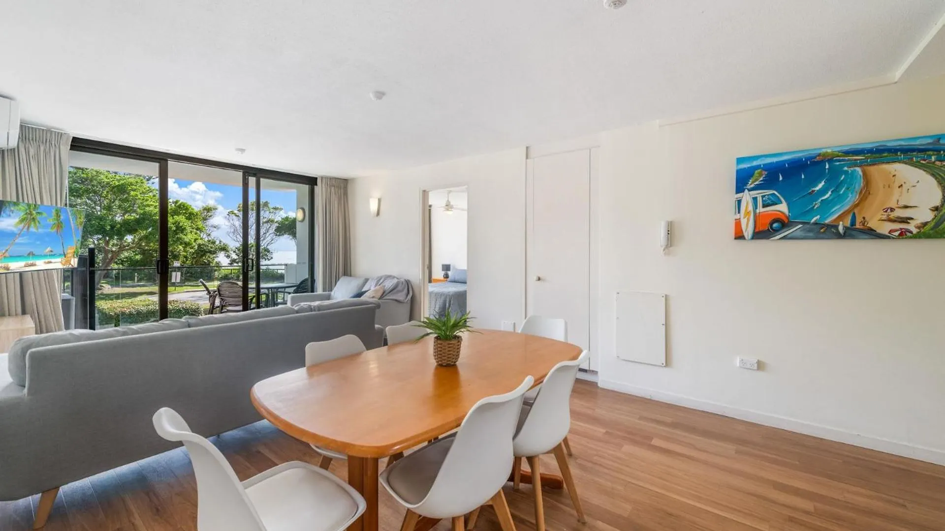 Apartment Windward 4, 3 Bedroom Unit Ocean Front Mooloolaba